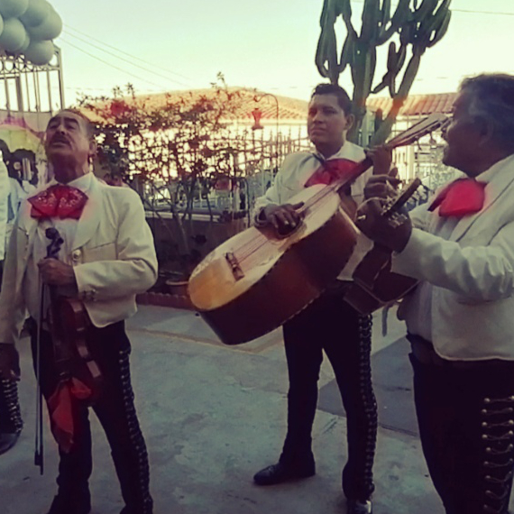 CONTRATACIÓN DE MARIACHIS EN TIJUANA